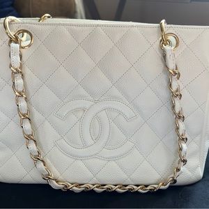Chanel Caviar Quilted Petit Timeless tote